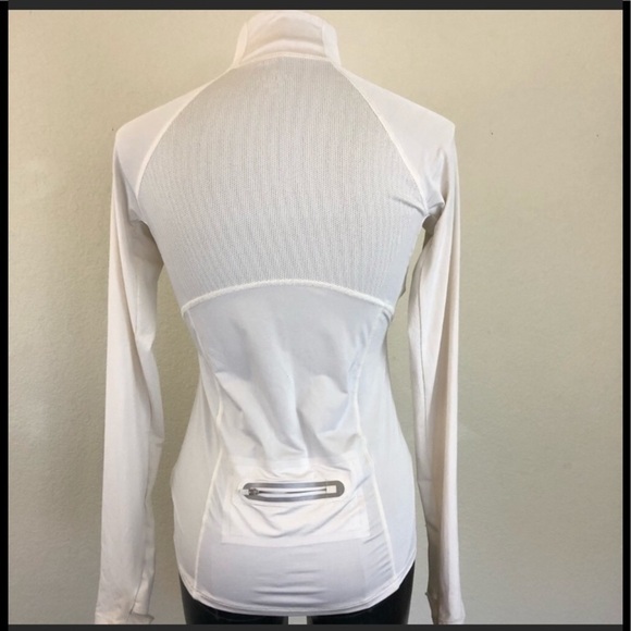 Athleta Tops - Athleta Forerunner Half Zip White Sweatshirt G.